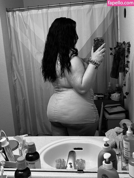 Weezy Weezyouttaherea