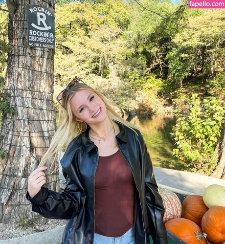 Mads Thompson Maddiiedee