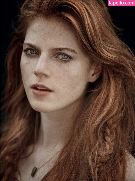 Rose Leslie