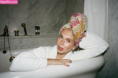 Veronika Slowikowska