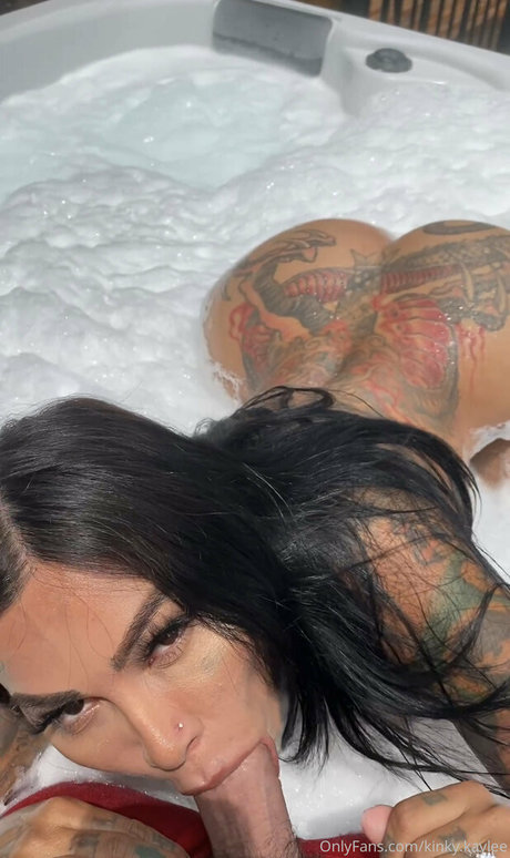 Kaylee2kinky
