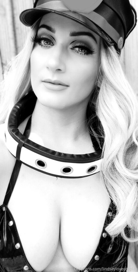 Lindsaylovecosplay