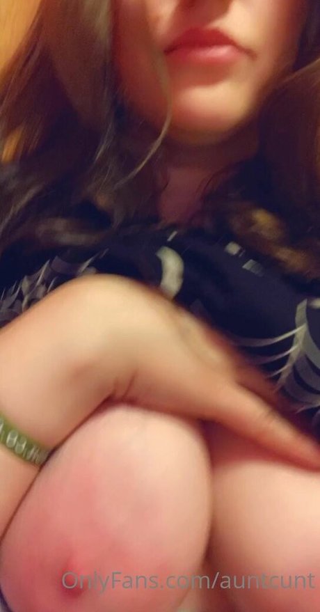 Auntcunt