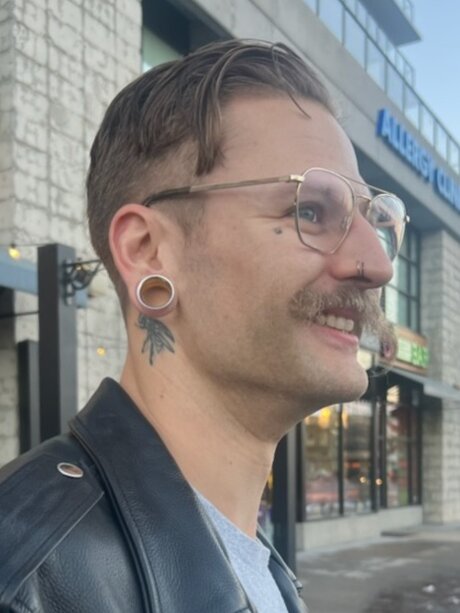 Man Spanish Couple Noid