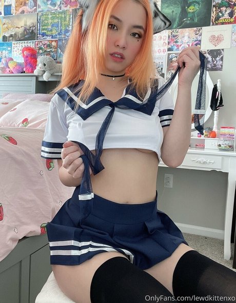Lewdkittenxo