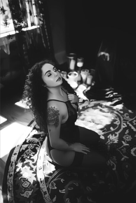 The Lil Kinky Harlot