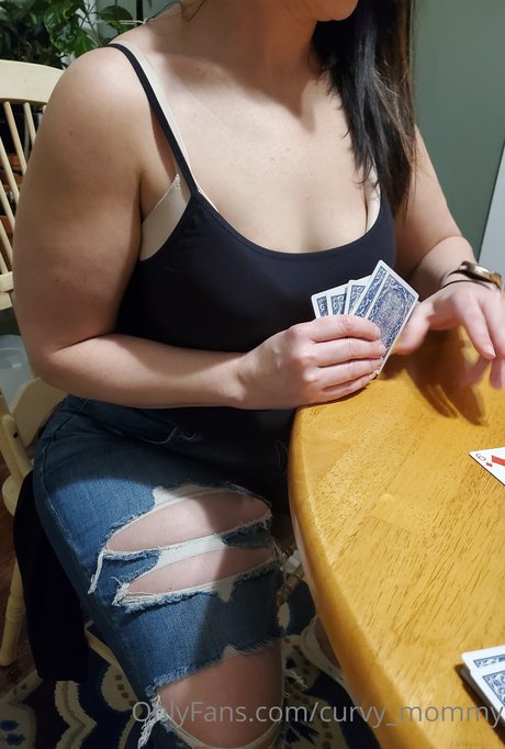 Curvy Mommy