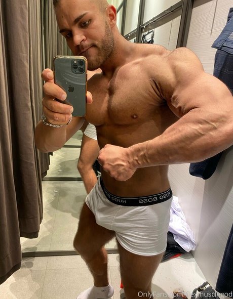 Flexmusclegod