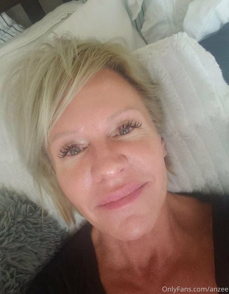 Anzee
