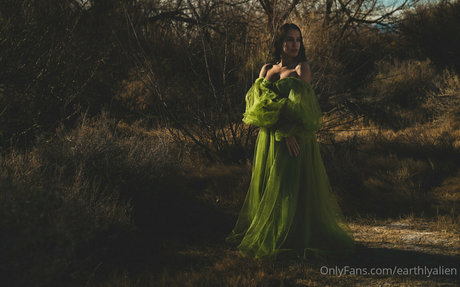 Earthlyalien