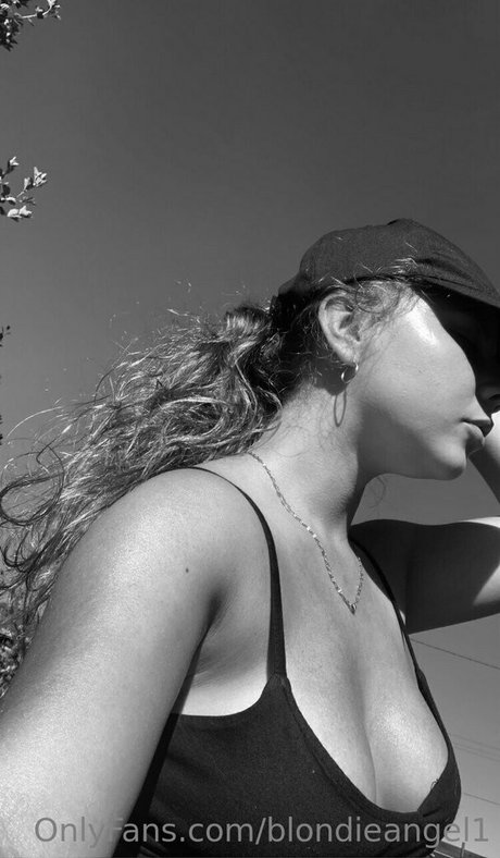 Blondieangel1