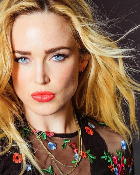 Caity Lotz