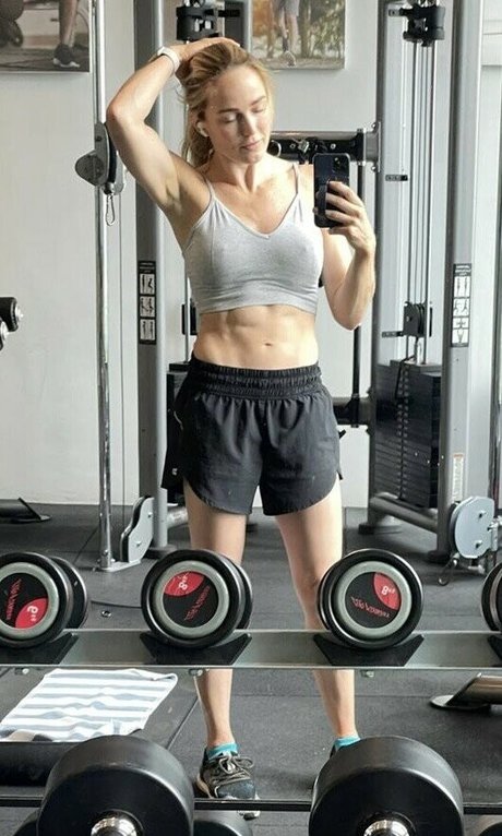 Caity Lotz