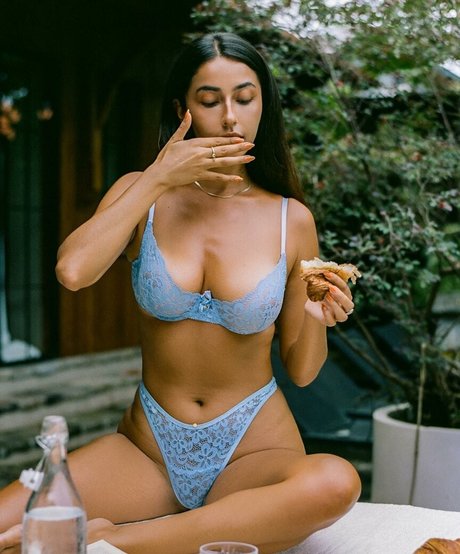 Steph Lopez Loves You