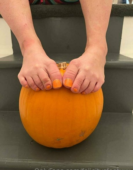Felicitysfeetxxx
