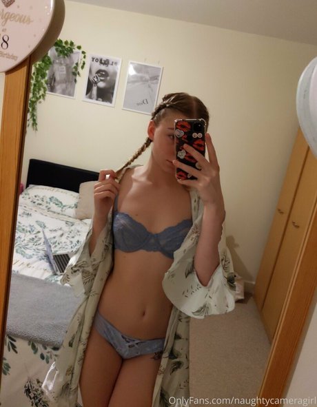 Naughtycameragirl