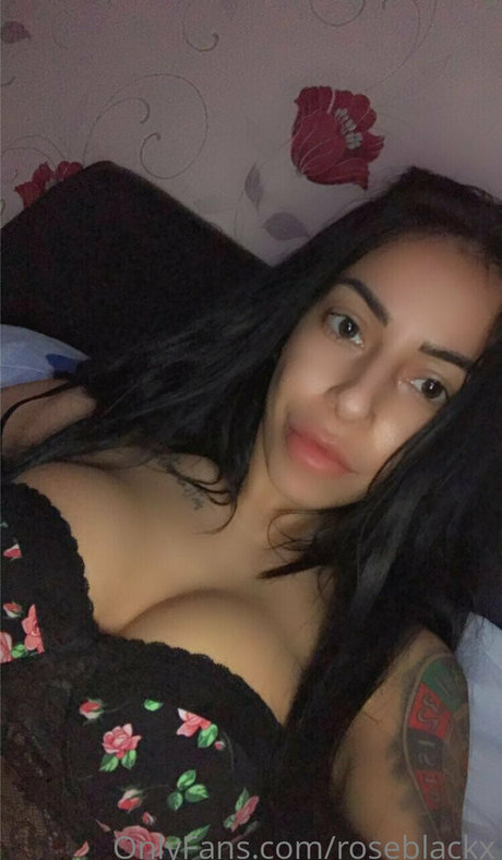 Roseblackx
