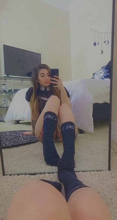 Poppycarminexxx
