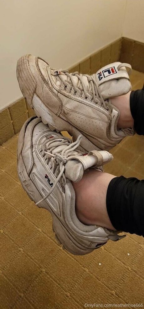 Leatherhoe666