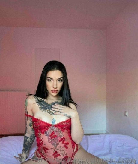 Sexynightmarelizzyyy