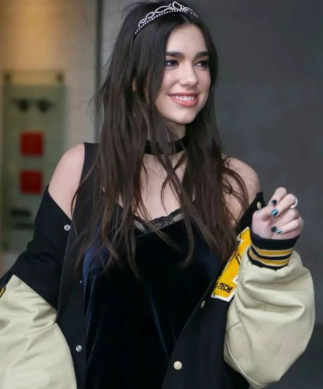 Dua Lipa