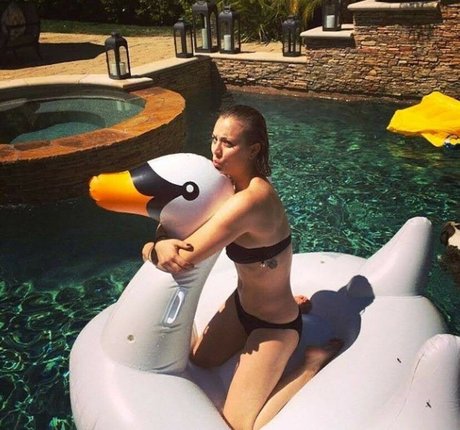 Kaley Cuoco