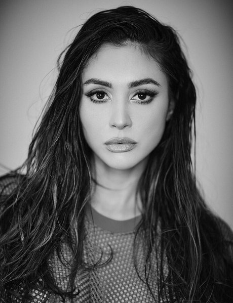 Lindsey Morgan