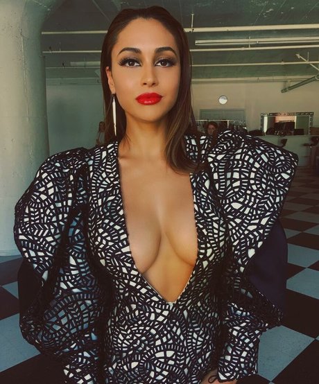 Lindsey Morgan