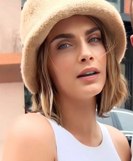 Cara Delevingne