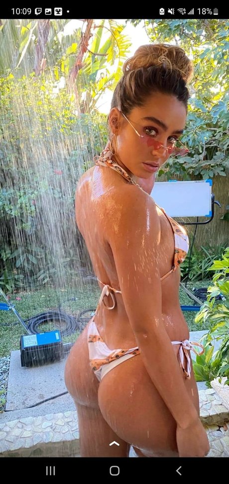 Sommer Ray