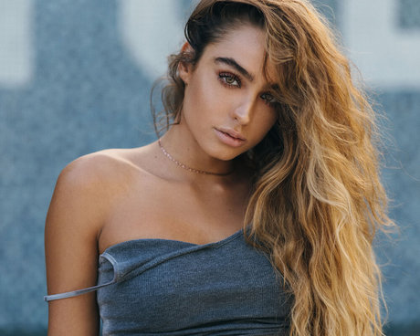 Sommer Ray