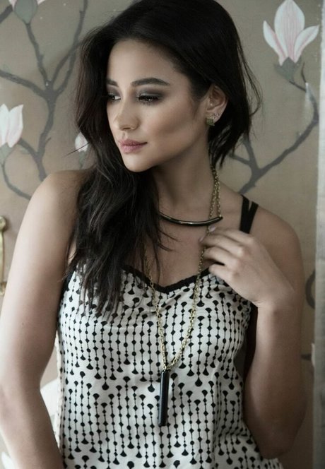 Shay Mitchell
