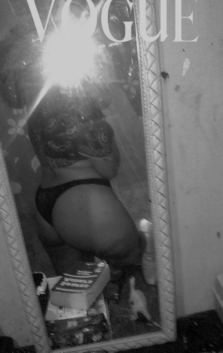 Exibam Sua Companheira