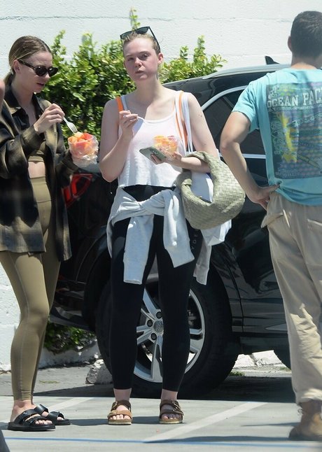 Elle Fanning