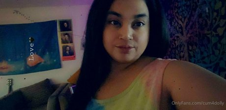 Cum4dolly