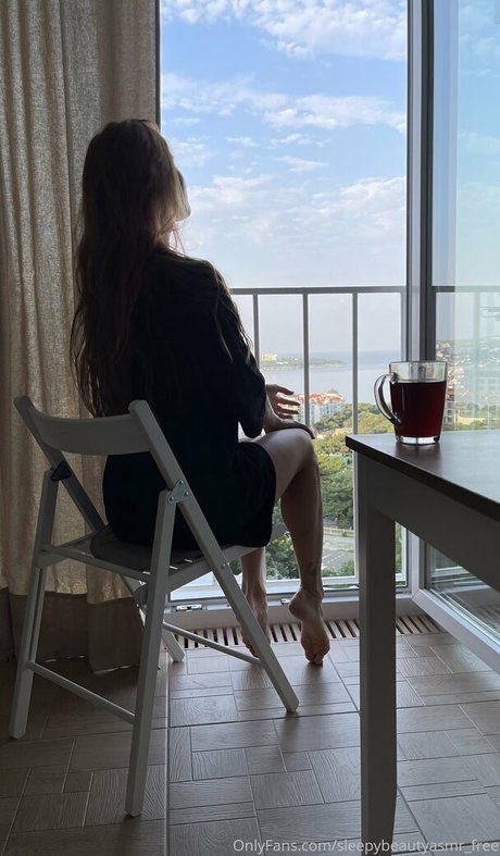 Sleepybeautyasmrfree