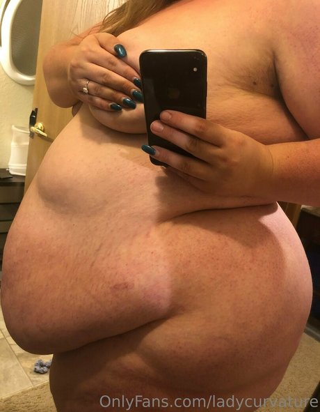 Ladykeepsherlegsopen