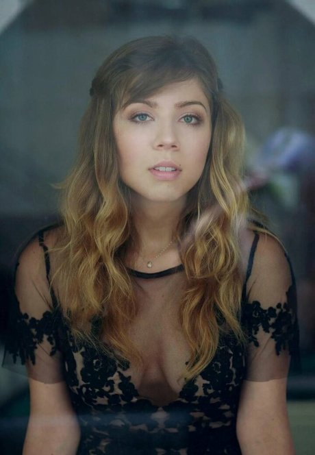 Jennette Mccurdy