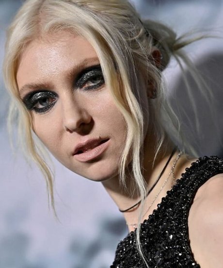 Taylor Momsen