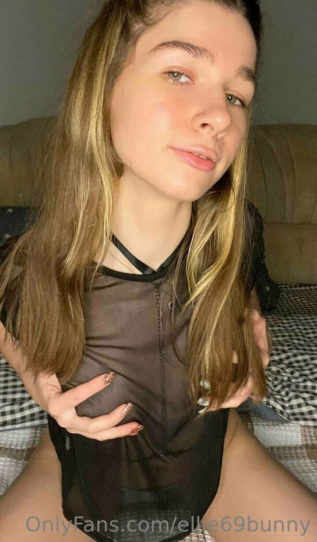 Ellie69bunny