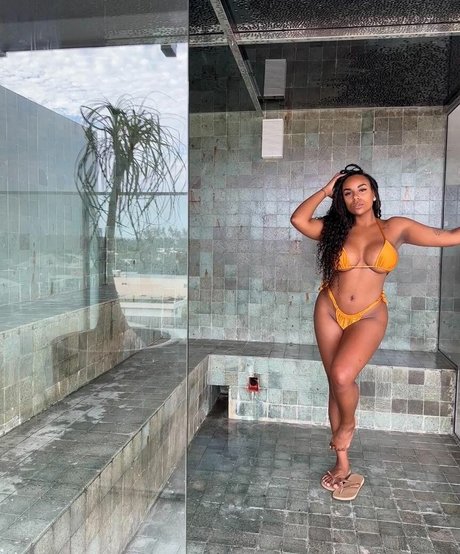 Flaviane Vasconcelos