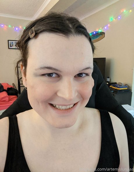 Artemislunaaa
