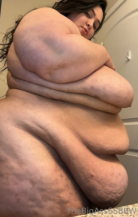 Thebigassssbbw1