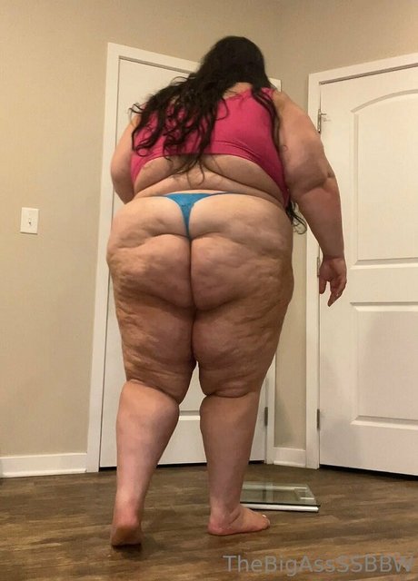 Thebigassssbbw1