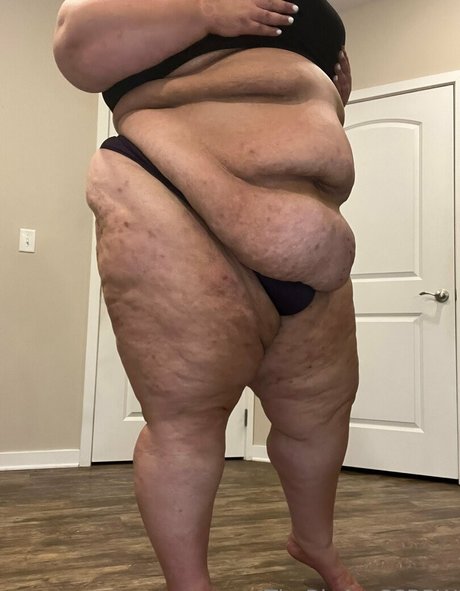 Thebigassssbbw1