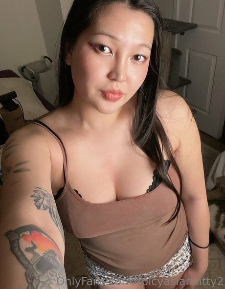 Spicyasiankitty2