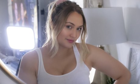 Naomi Kyle