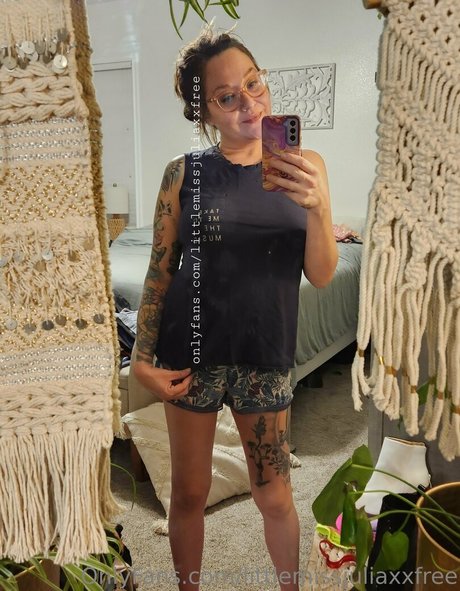 Littlemissjuliaxxfree