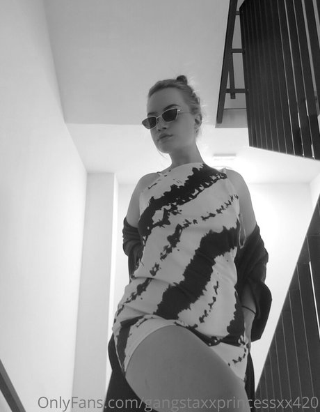 Gangstaxxprincessxx420