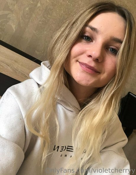Violetcherryy